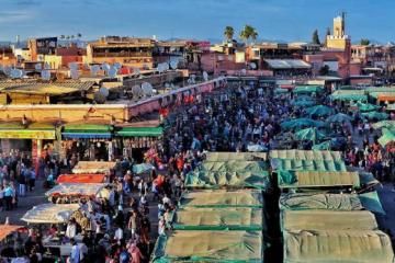 <b>摩洛哥马拉喀什：弯弯绕绕的不眠广场，走着走着就迷路了</b>